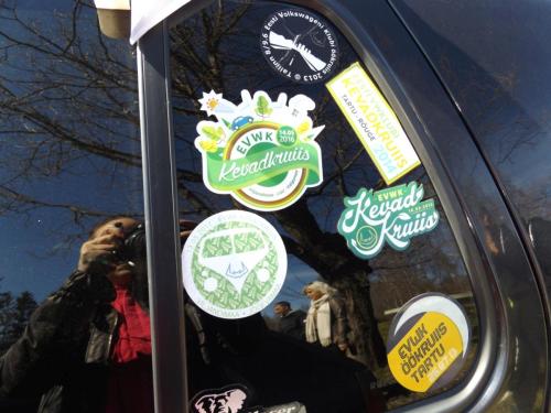 2017 05 13-10 15 29 INX 49