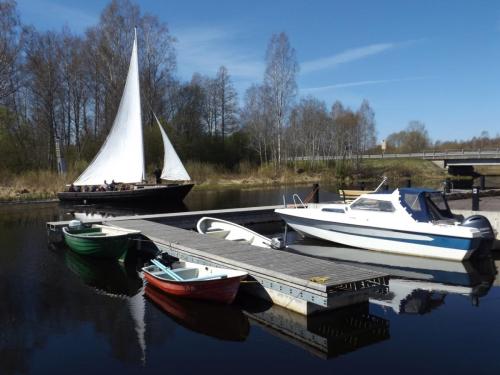 2017 05 13-10 31 24 INX 59