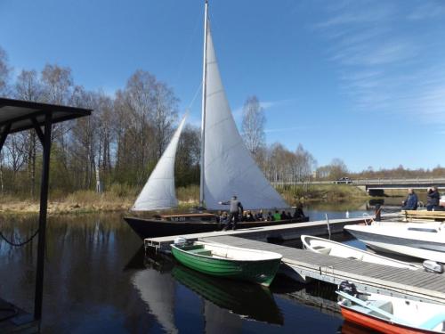 2017 05 13-10 35 11 INX 63