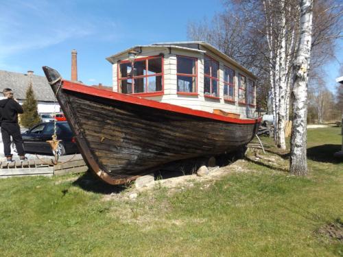 2017 05 13-10 37 12 INX 64