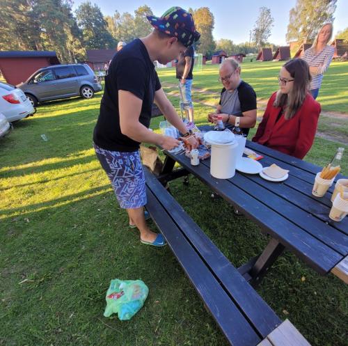 2023 08 12 19 50 25 X 396