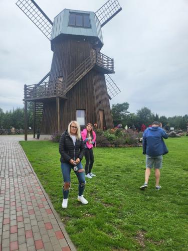 2023 08 13 11 35 51 X 417